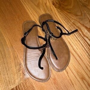 Women's Brown and Black Sandals tan and black with a gold bow sandal Merona 8.5